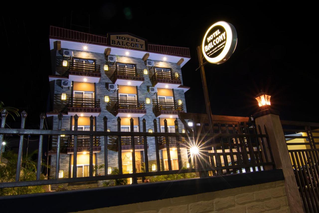 Hotel Balcony โพคารา ภายนอก รูปภาพ